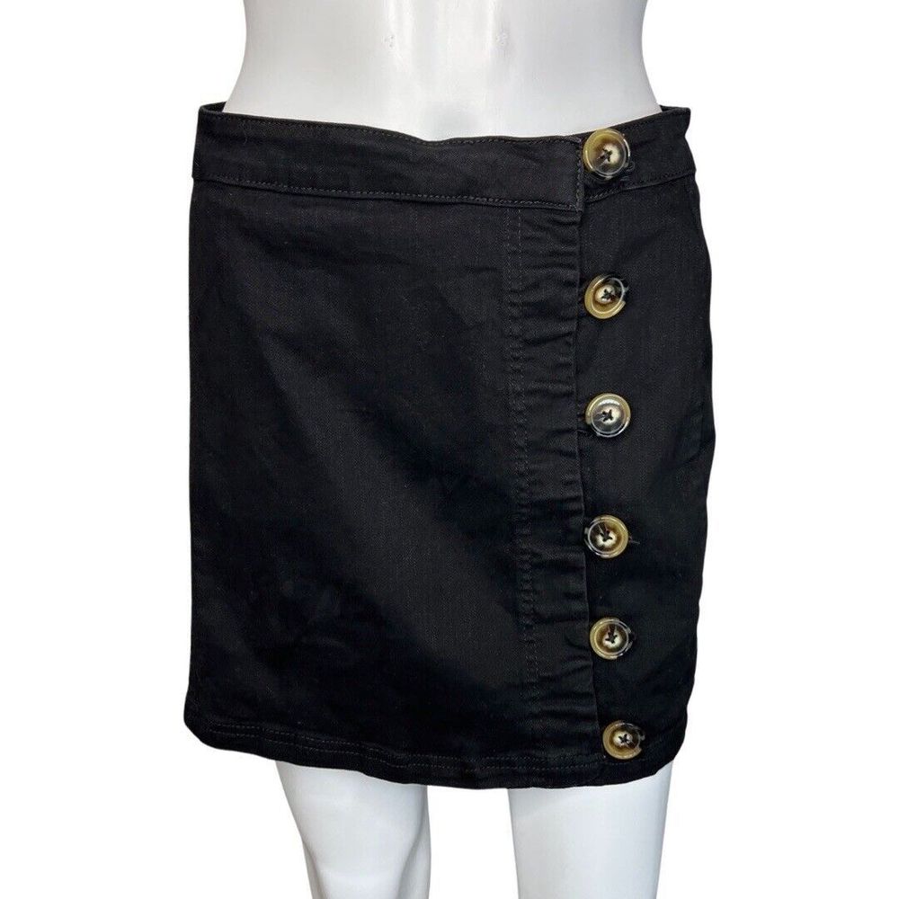 Momokrom Skirt Womens Small Black Mini Length Buttons Neutral Casual‎ Preppy Y2K